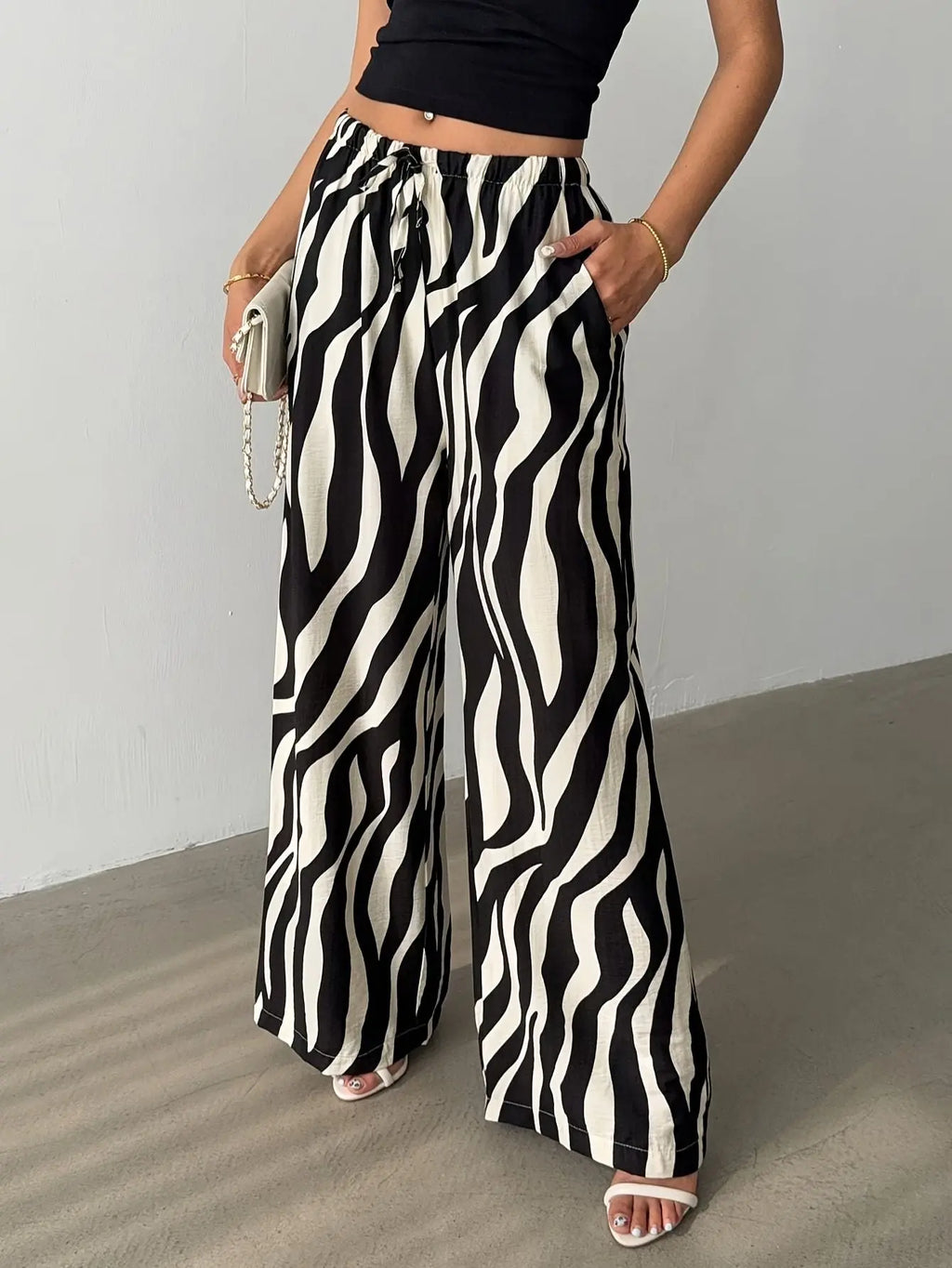 Zebra Stripe Wide Leg Pants Kerinna