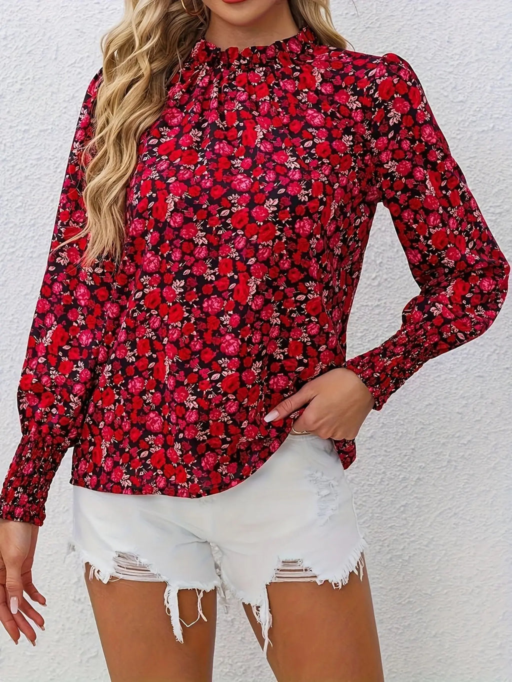 Elegant Floral Blouse – Long Sleeve Kerinna